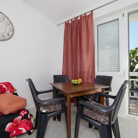 Apartment Filip Zivogosce