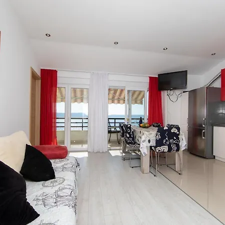 Apartment Filip Zivogosce